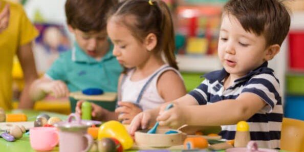 escuela infantil británica en Valencia - acuarelas