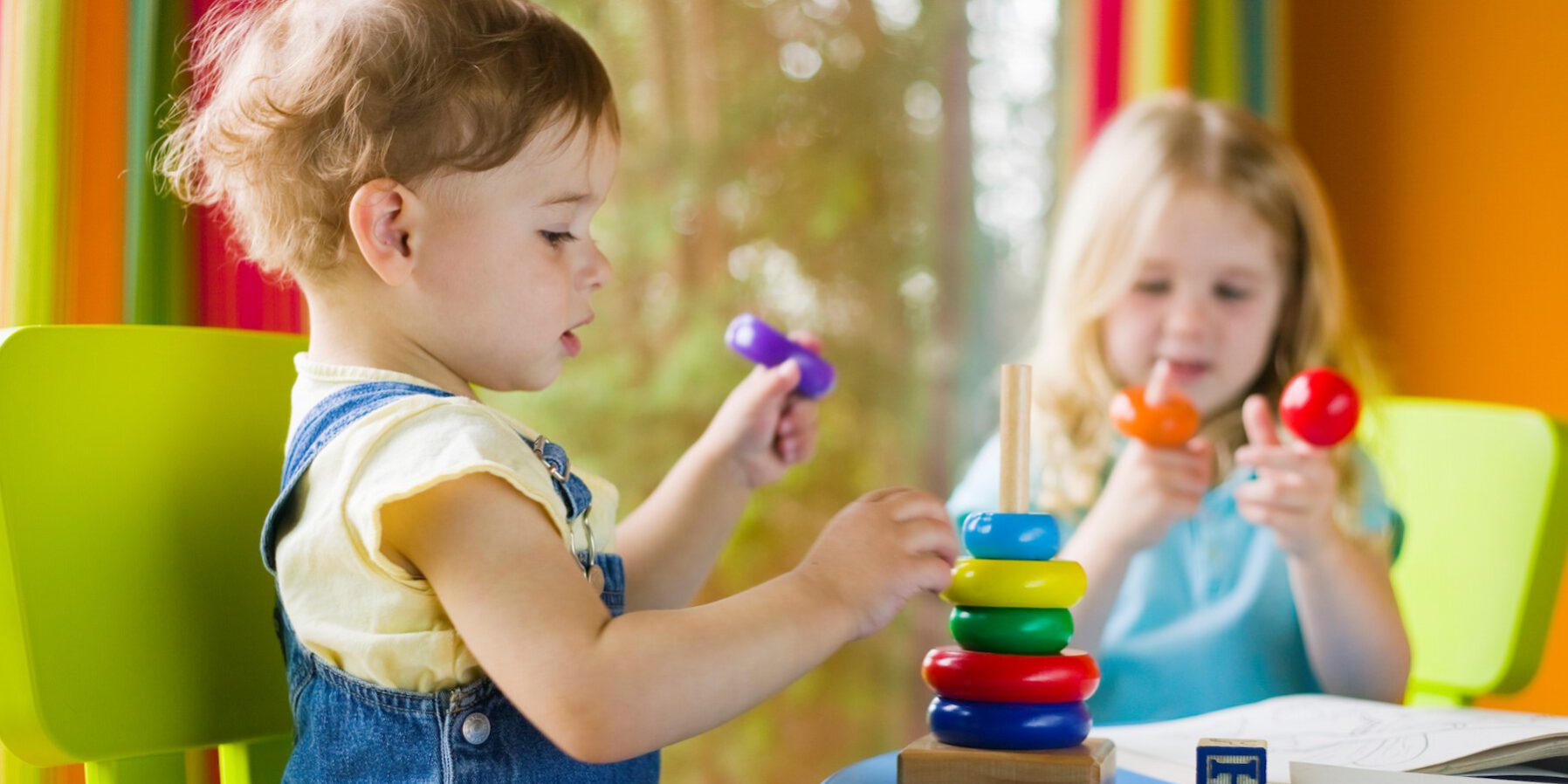 escuela infantil en inglés en Valencia – colores