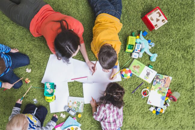 escuelas infantiles en valencia - jugando