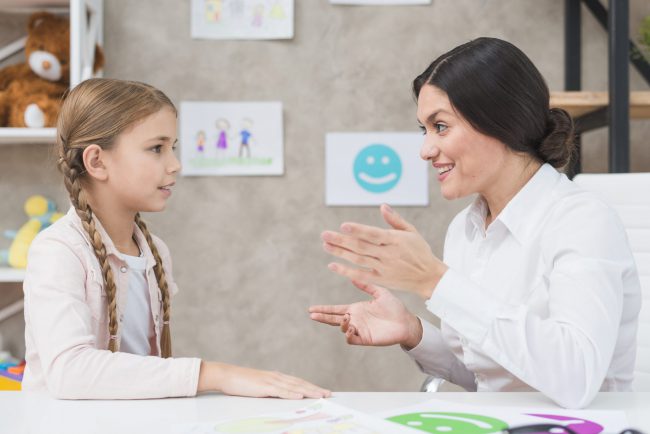 escuela de verano en inglés en Valencia - profesora-