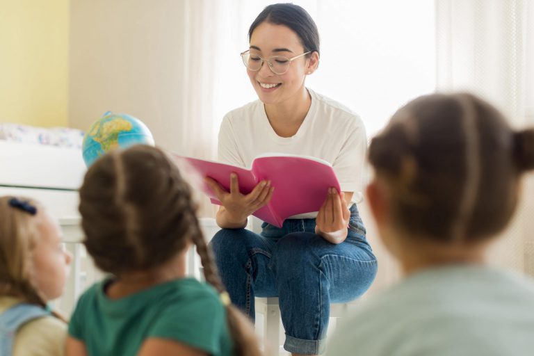 guarderia en valencia – leyendo- guarderia en valencia - leyendo-