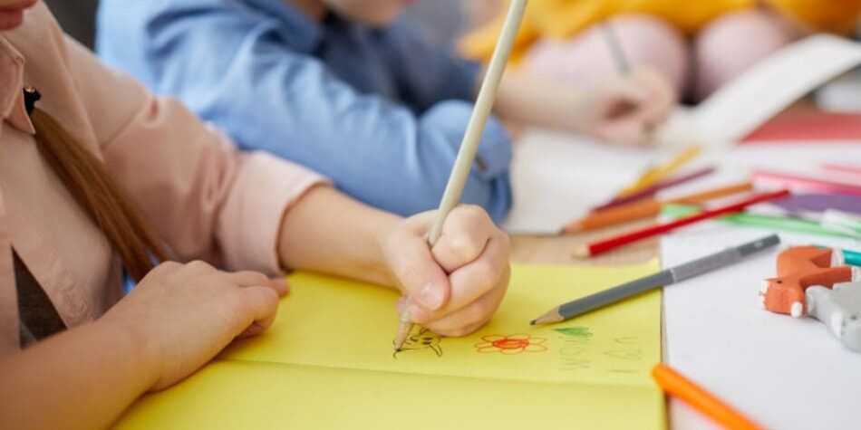 Centro de educación infantil en Valencia – Dibujar Centro de educación infantil en Valencia - Dibujar