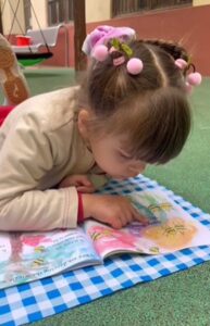 Escuela infantil en Valencia - Niña