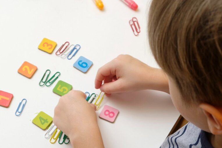 Escuela infantil en Valencia - Letras